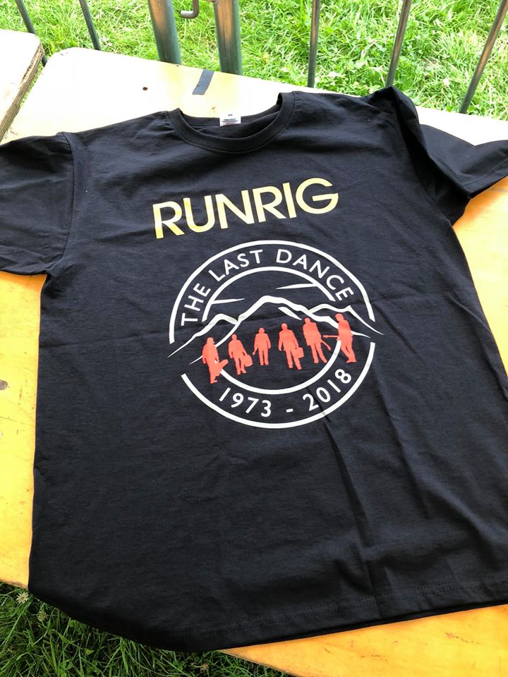 39389885_10214983537733533_569202493796384768_n