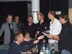 k-03_BruceGuthro_M&G_20090910